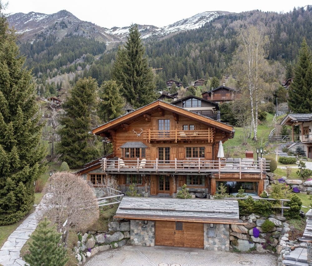 chalet-deux-ris-25470 Large