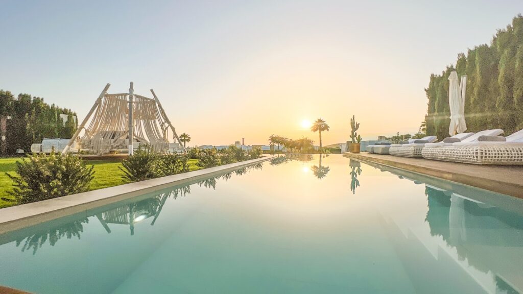 Villa Comtess with beautiful sunset over pool in Ibiza