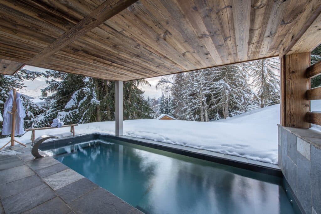 chalet-grand-coeur-25025 Large
