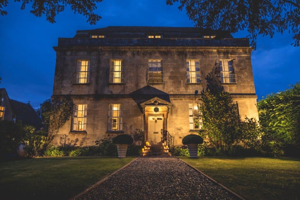 Pickwick end, The Cotswolds