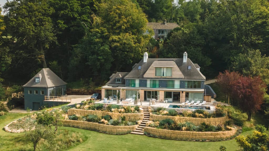theescombe hill house